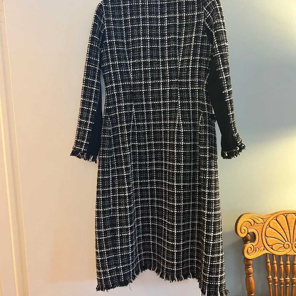 VISHAL Size Small Black and White Tweed Coat with Gold Buttons, Calf length - Picture 9 of 13